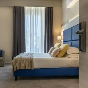 Cinque Terre Gateway Специя